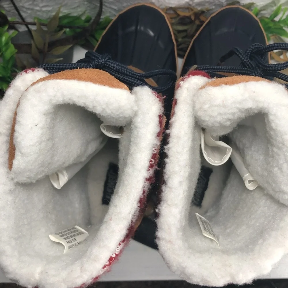 KHOMBU Sherpa Lined Duck Boots Sweater Print Lace Up Boots
